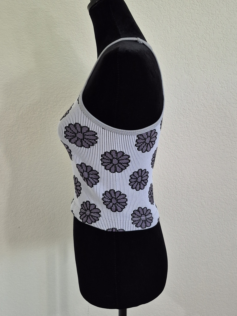 Striped Daisy Ribbed Tank Top in White and Black - Picture 3 of 8